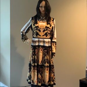 Medusa style gorgeous dress